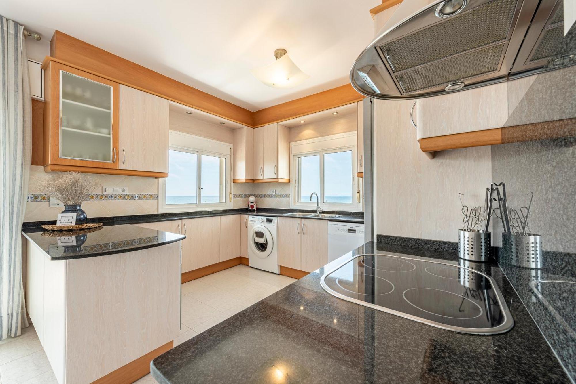 Apartamento Frente Al Mar كامبريلس المظهر الخارجي الصورة