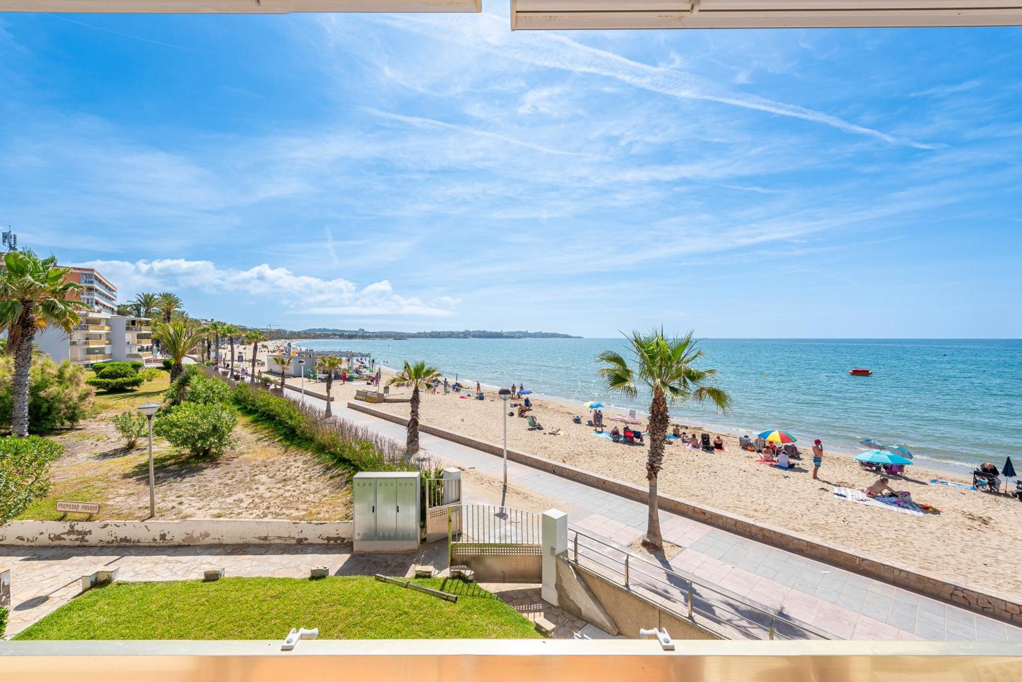 Apartamento Frente Al Mar كامبريلس المظهر الخارجي الصورة